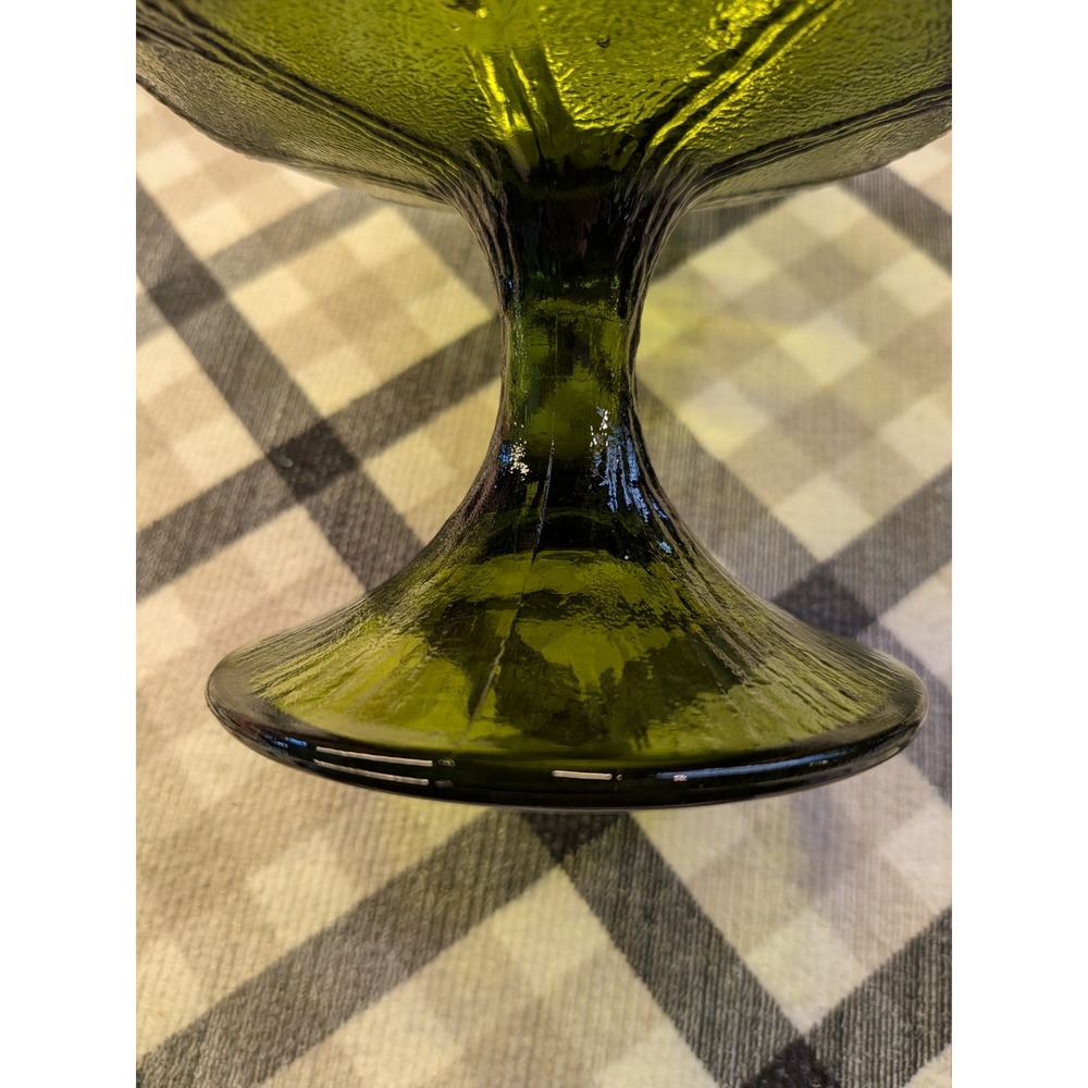 Set of 2 Vintage 1975 FTD Olive Green Pressed Glass Goblet & Dessert Coupe - Picture 7 of 7